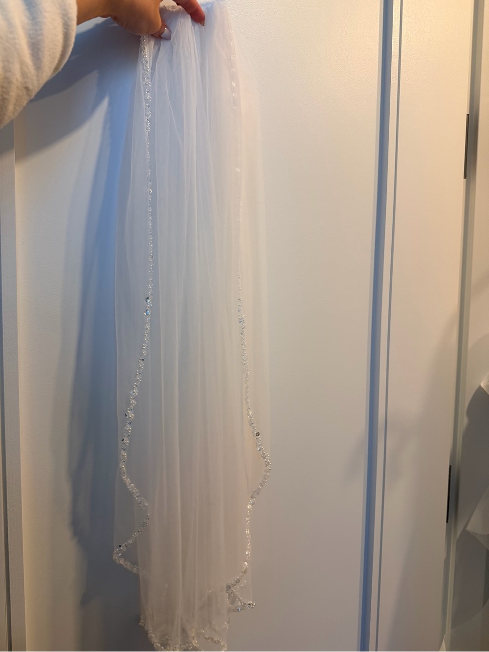 Classic White Bridal Veil with Beaded Edge - Picture 2 of 5